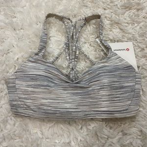 Lululemon Free To Be Zen Bra